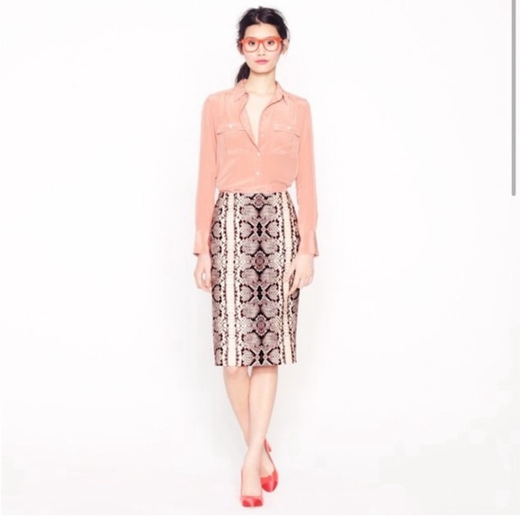 J. Crew Number/No. 2 Pencil Skirt Snake Skin Size: 6 - Picture 2 of 7